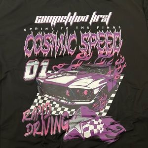 Graphic tshirt